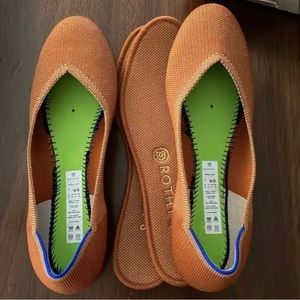 Rothy’s Fawn Flats - the flat, rounded toe